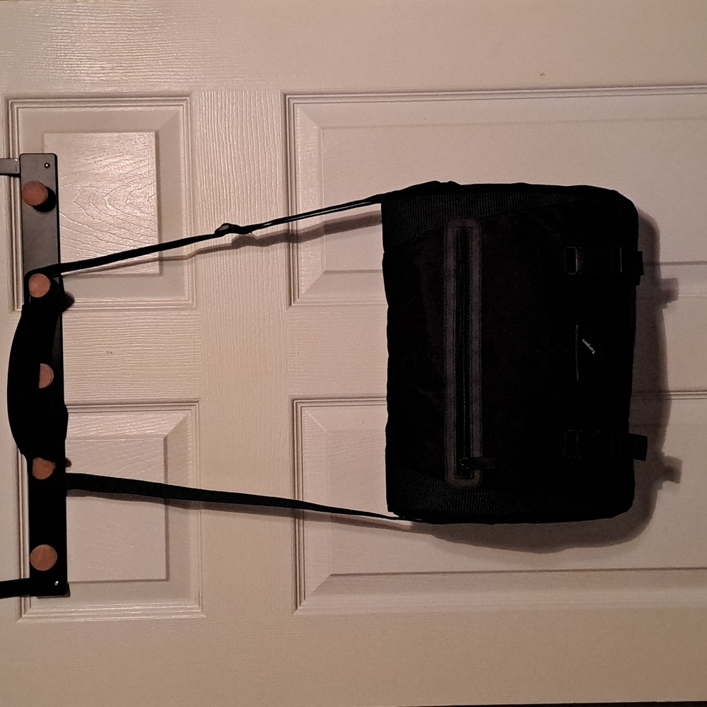 Targus Computer Bag - Multiple Pockets